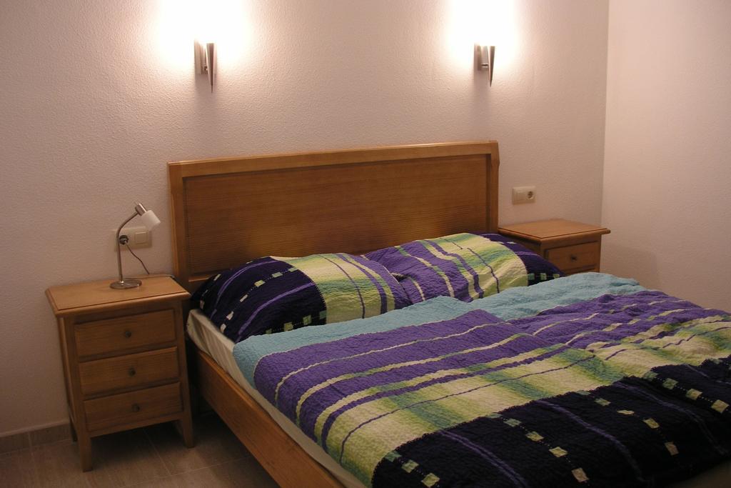 Apartamento Cumbre Del Sol Habitación foto
